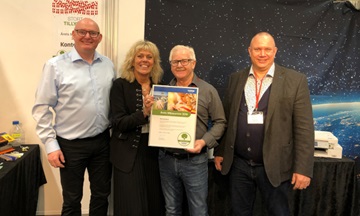 Henning Elkjaer, Connie S. Bendtson and two persons from Kontorland Hillerød